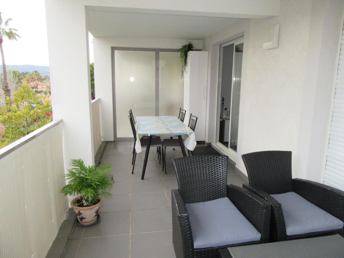Appartement Residence La Plage 4 **** Ла Лонд-ле-Мор Екстериор снимка
