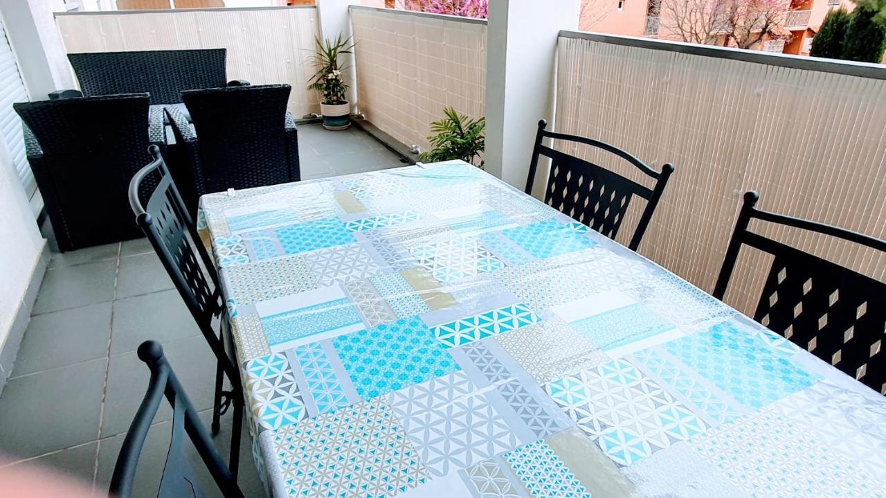 Appartement Residence La Plage 4 **** Ла Лонд-ле-Мор Екстериор снимка