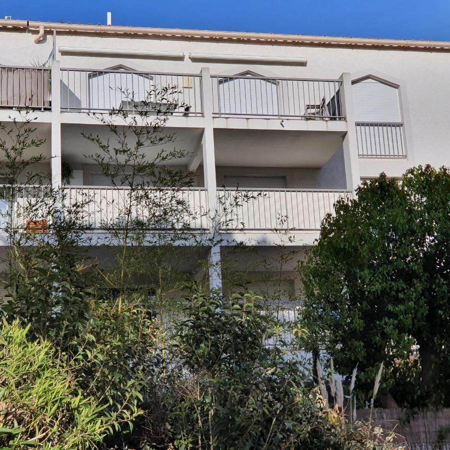 Appartement Residence La Plage 4 **** Ла Лонд-ле-Мор Екстериор снимка